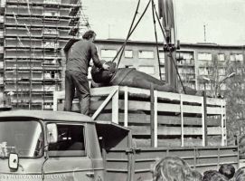 Demontáž a odvoz Lenina v březnu 1990